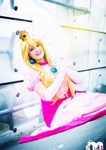 Cosplay-Cover: Prinzessin Peach