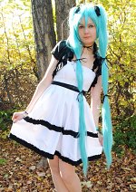 Cosplay-Cover: Miku Hatsune- Elegy