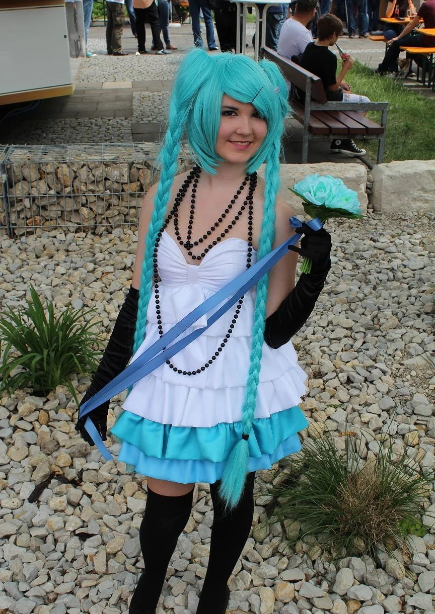 Cosplay-Cover: Miku Hatsune (Camellia Version)