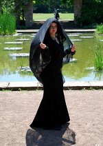 Cosplay-Cover: Morticia Addams