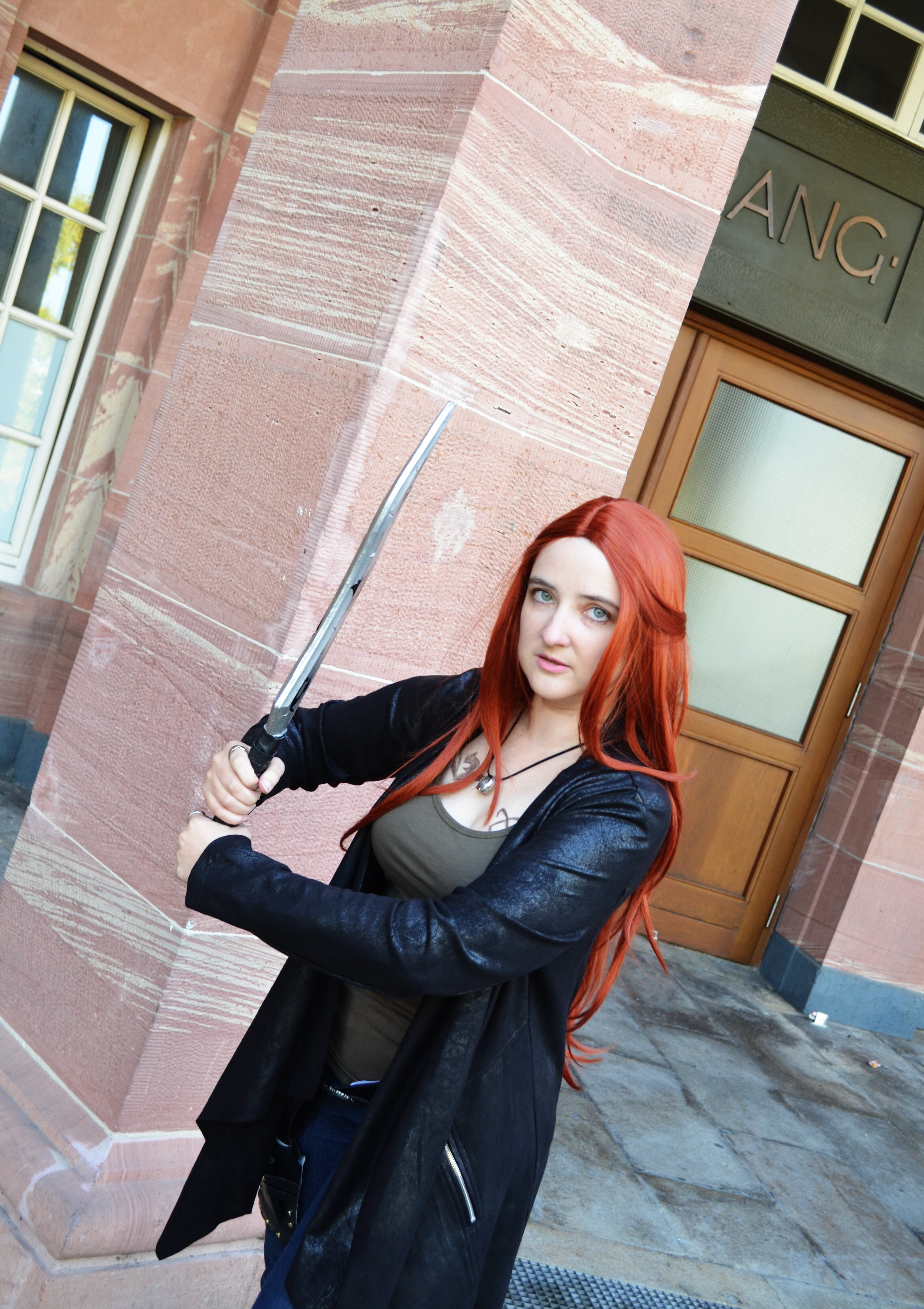 Cosplay-Cover: Jocelyn Fairchild (young/Circlemember)