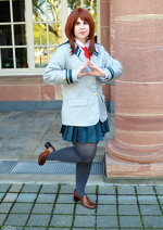 Cosplay-Cover: Ochako Uraraka (Schuluniform)