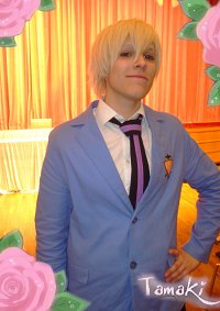 Cosplay-Cover: Tamaki Suo / KING [BoS-Bühnenkostüm]