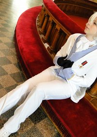 Cosplay-Cover: Ash - Queen's Butler