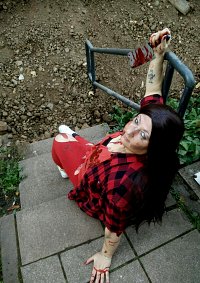 Cosplay-Cover: Nikki Bella (Zombie)