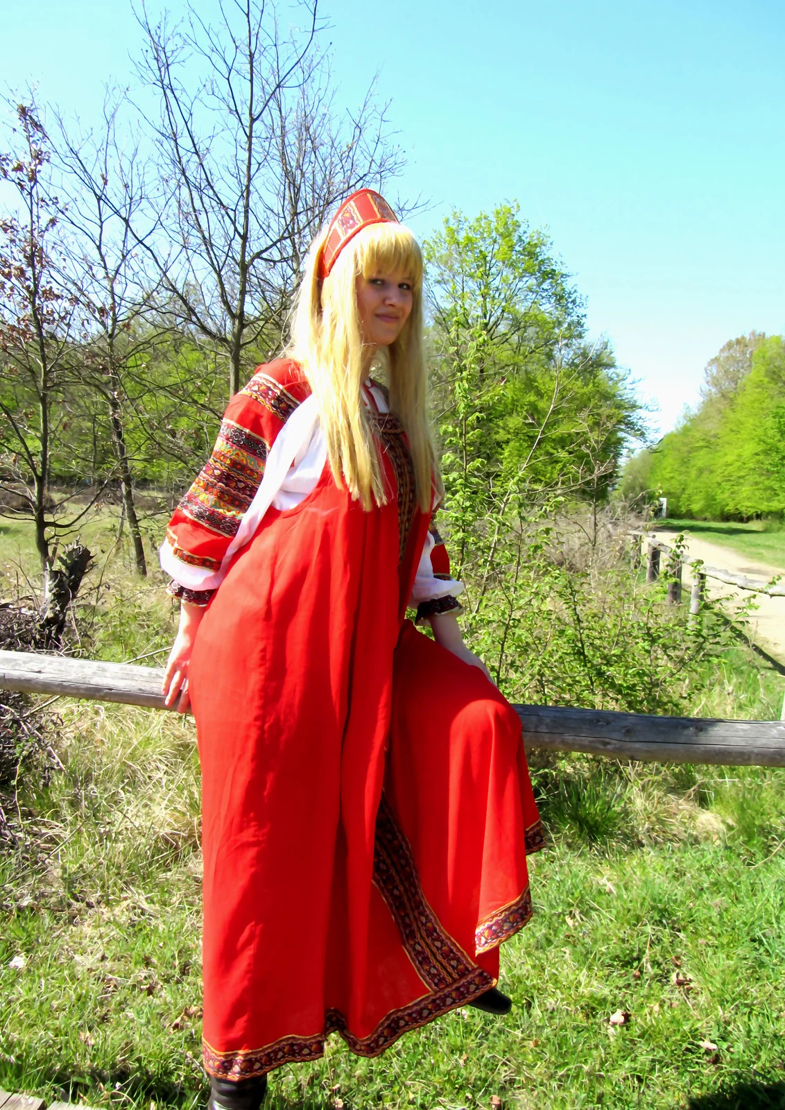 Cosplay-Cover: Fem.Russia Traditionell