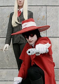 Cosplay-Cover: Lady Integra Wingates Hellsing