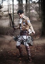 Cosplay-Cover: Levi Ackerman