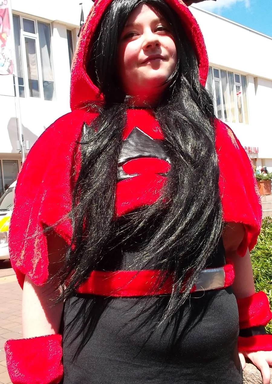 Cosplay-Cover: Team Magma Rüpel