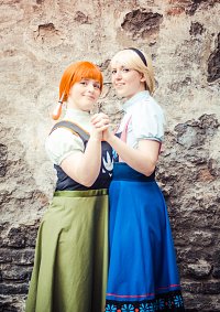 Cosplay-Cover: Anna (Child)