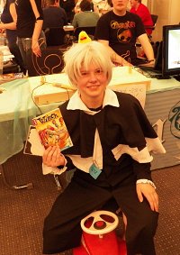 Cosplay-Cover: Priest!Prussia