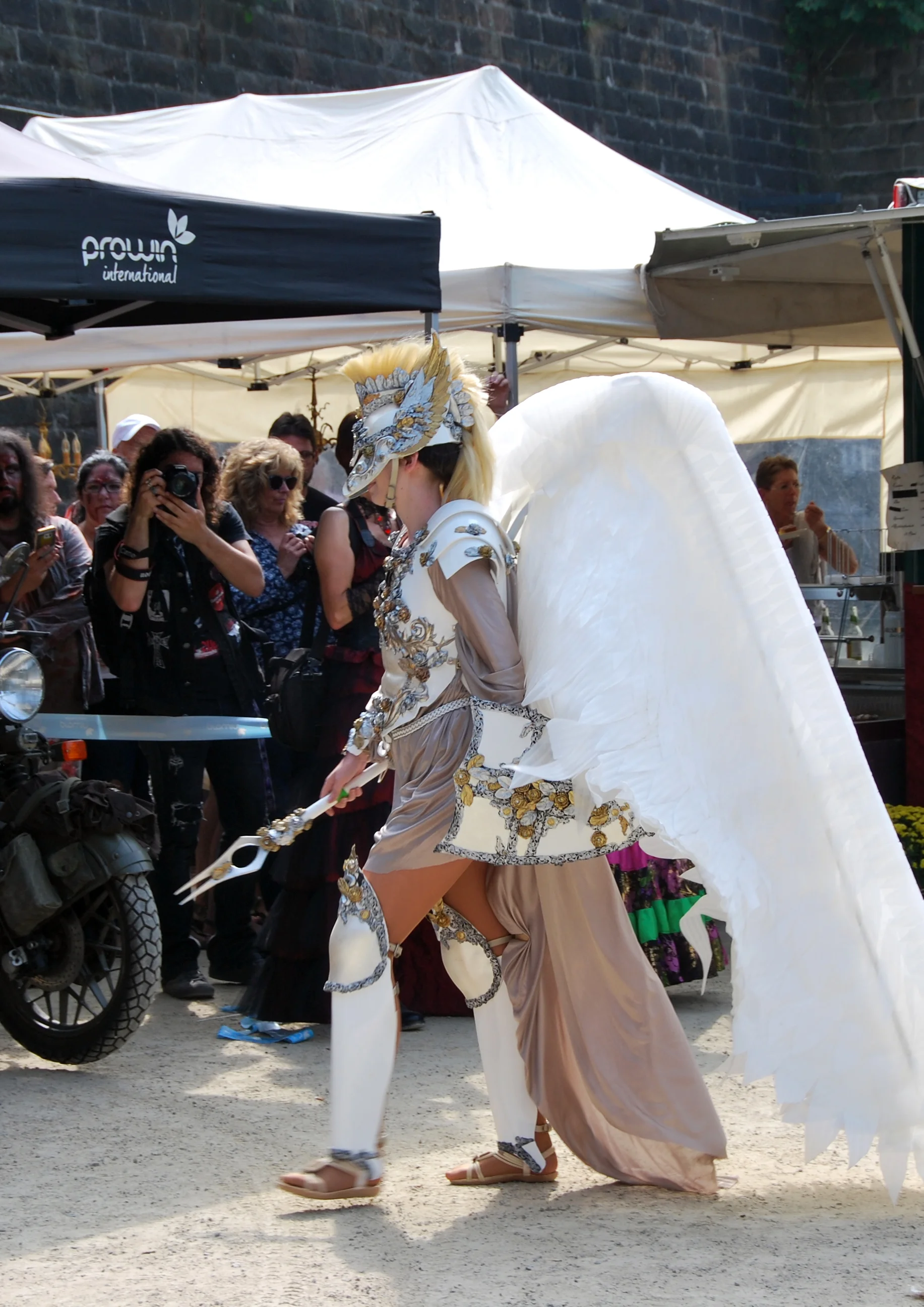 Cosplay-Cover: Archangel