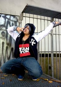 Cosplay-Cover: Ciel Phantomhive [Hip Hop] a.k.a. Phantomlicious