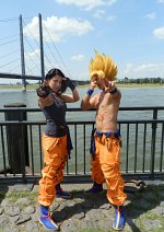 Cosplay-Cover: Goku SSJ