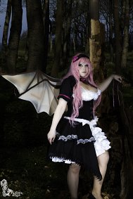 Cosplay-Cover: Luka [Caged Baby Dragon]