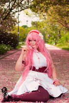 Cosplay-Cover: Luka [Sakura Yu-En Shou]