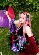 Cosplay-Cover: Luka [Wistaria Maiden]