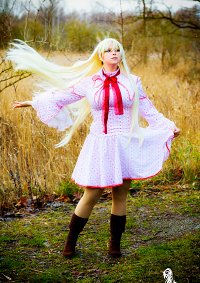 Cosplay-Cover: Akane (Möchtergern-Schuluniform)