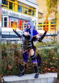 Cosplay-Cover: Camilla