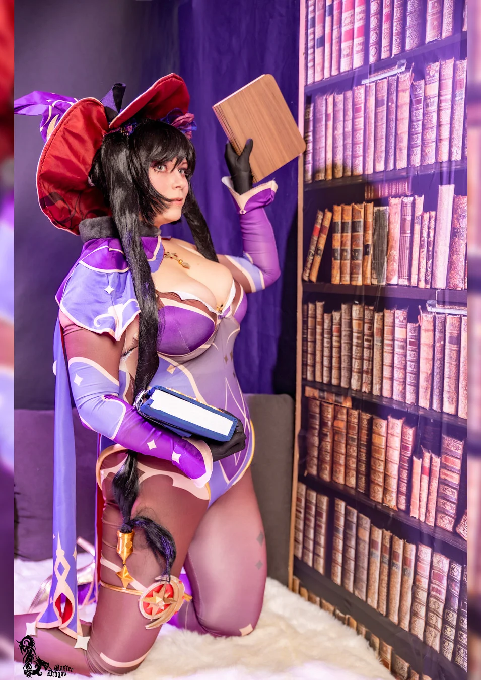 Cosplay-Cover: Mona