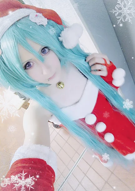 Cosplay-Cover: Hatsune Miku Santa X-Mas