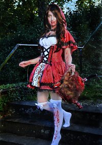 Cosplay-Cover: Rotkäppchen (HW-Version)