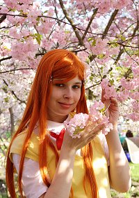 Cosplay-Cover: Inoue Orihime (spring/autumn seifuku)