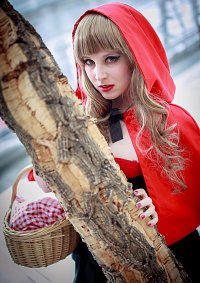 Cosplay-Cover: Red Riding Hood [burlesque]