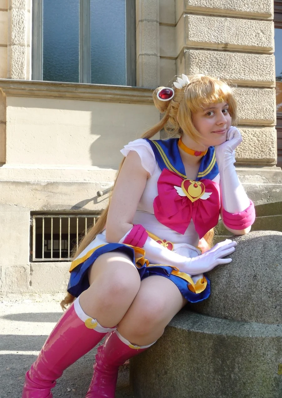 Cosplay-Cover: Super Sailor Moon (Mixed)