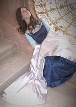 Cosplay-Cover: Arwen - Requiem Dress