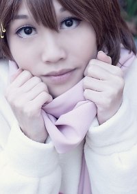 Cosplay-Cover: Yui Hirasawa (Movie - Winteroutfit 1)