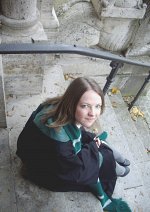 Cosplay-Cover: Slytherin Schülerin