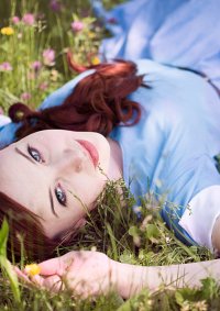 Cosplay-Cover: Anastasia Nikolajewna Romanowa (Anya)