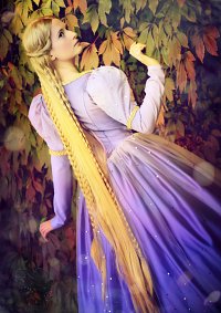 Cosplay-Cover: Barbie als Rapunzel