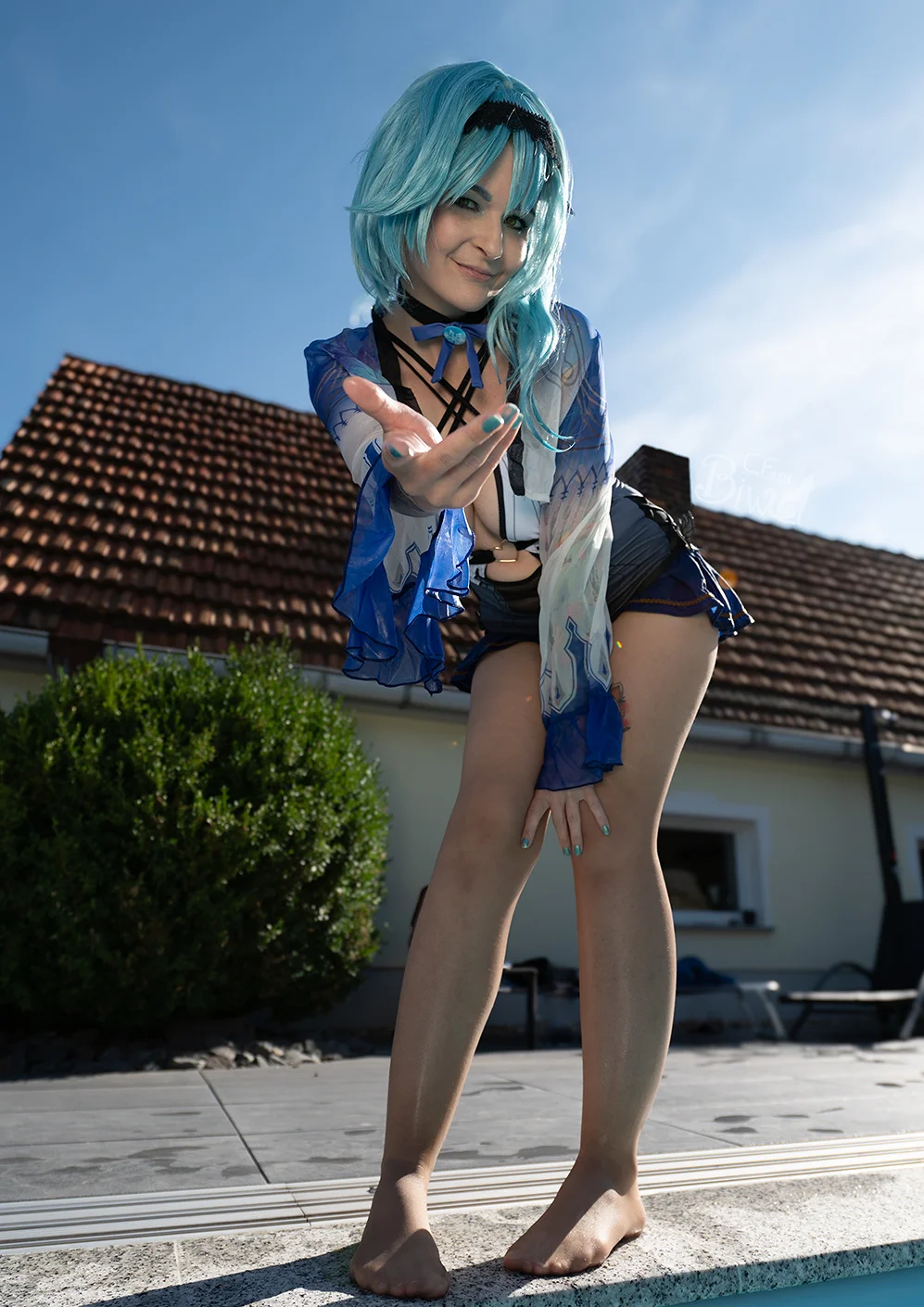 Cosplay-Cover: Eula (Beach Outfit)