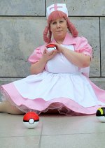 Cosplay-Cover: Schwester Joy (Kanto)