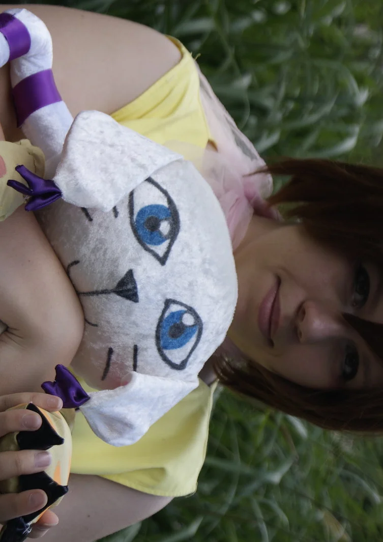 Cosplay-Cover: Hikari "Kari" Yagami