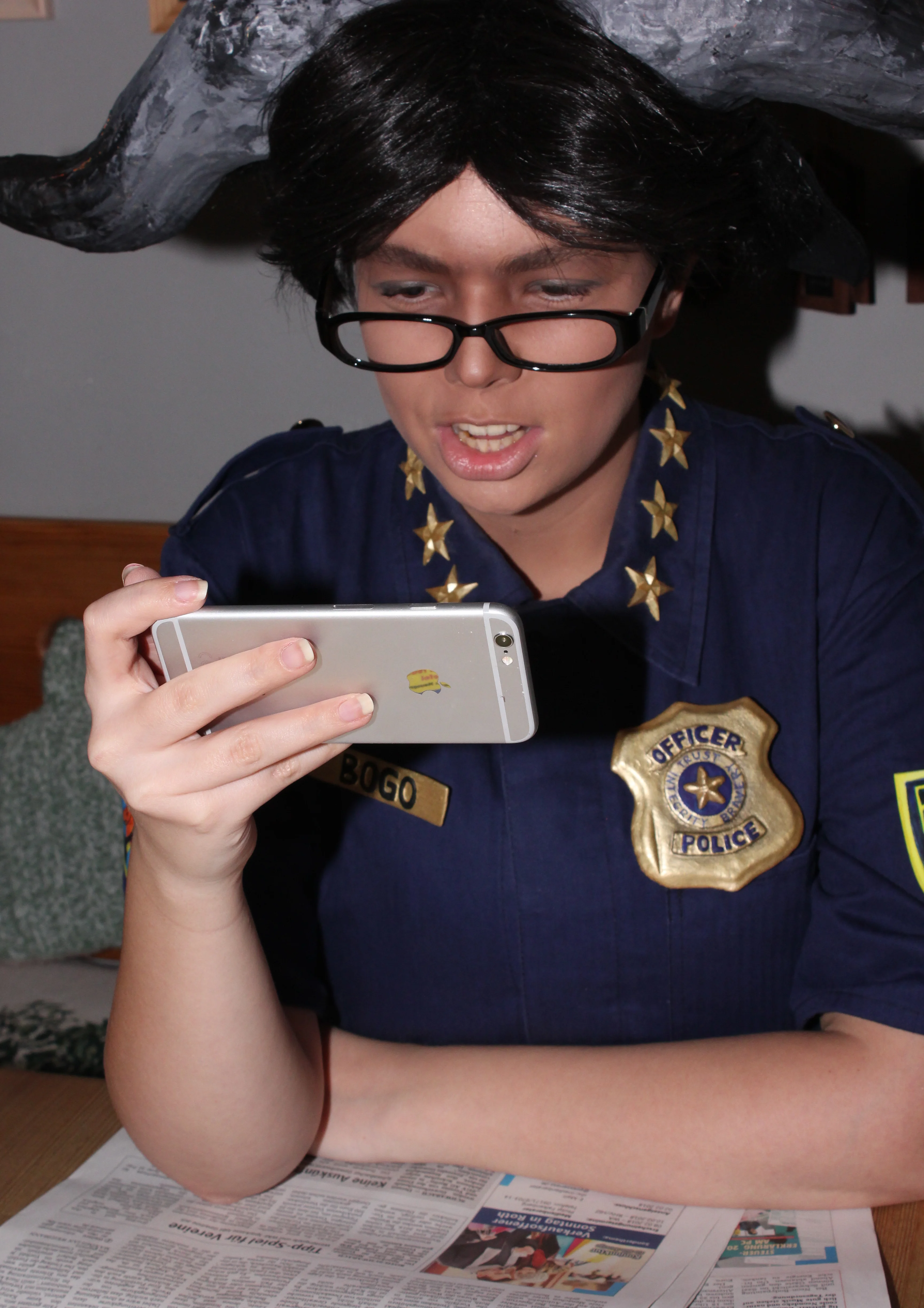 Cosplay-Cover: Chief Bogo