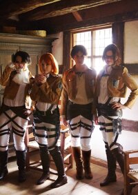 Cosplay-Cover: Hanji Zoe