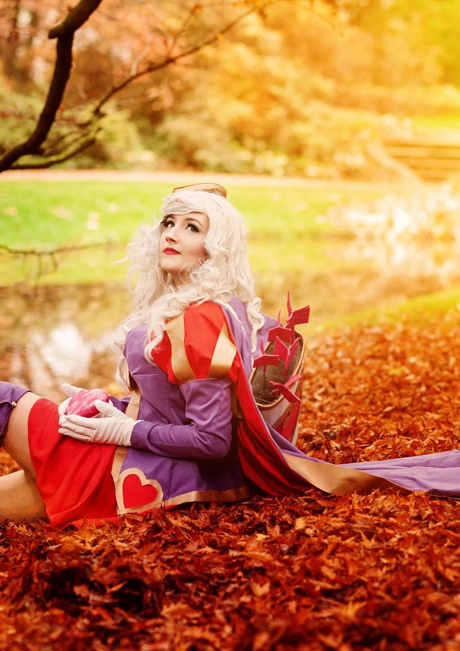 Cosplay-Cover: Heartseeker Ashe