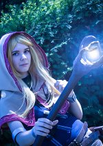 Cosplay-Cover: Spellthief Lux