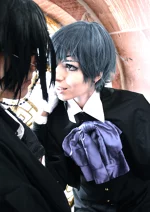 Cosplay-Cover: Ciel Phantomhive  (Mantel aus der Circus Arc)