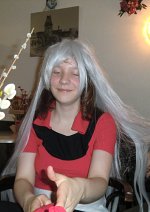 Cosplay-Cover: Maike als Oma