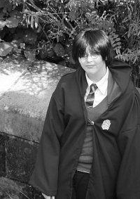 Cosplay-Cover: Harry Potter [Schuluniform]