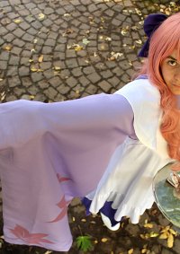 Cosplay-Cover: Luka Megurine Senbonsakura