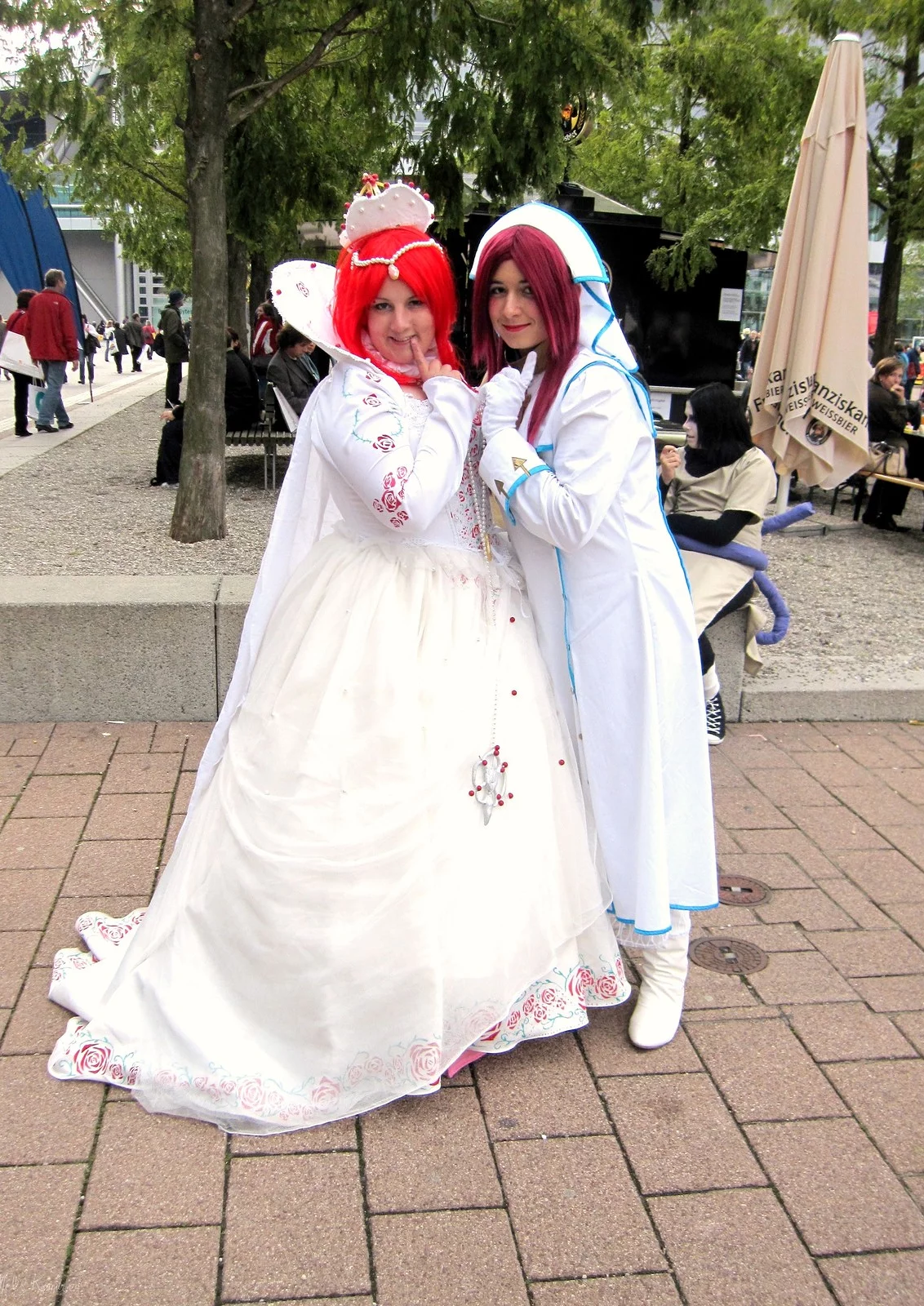 Cosplay-Cover: Queen Esther of Albion