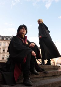 Cosplay-Cover: Harry James Potter [Uniform]