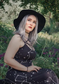 Cosplay-Cover: Witch