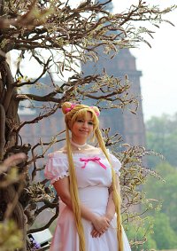 Cosplay-Cover: Usagi Tsukino - White Lolita