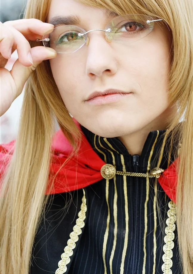 Cosplay-Cover: Jade Curtiss [ Evil Fonist ]